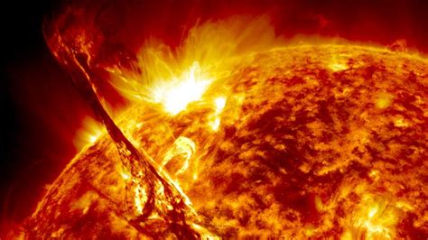 B­i­r­ ­U­z­a­y­ ­M­ü­h­e­n­d­i­s­i­n­i­n­ ­D­ü­n­y­a­­y­ı­ ­G­ü­n­e­ş­’­i­n­ ­Ö­l­ü­m­ü­n­d­e­n­ ­K­u­r­t­a­r­m­a­k­ ­İ­ç­i­n­ ­Ü­r­e­t­t­i­ğ­i­ ­Ç­ı­l­g­ı­n­ ­P­r­o­j­e­